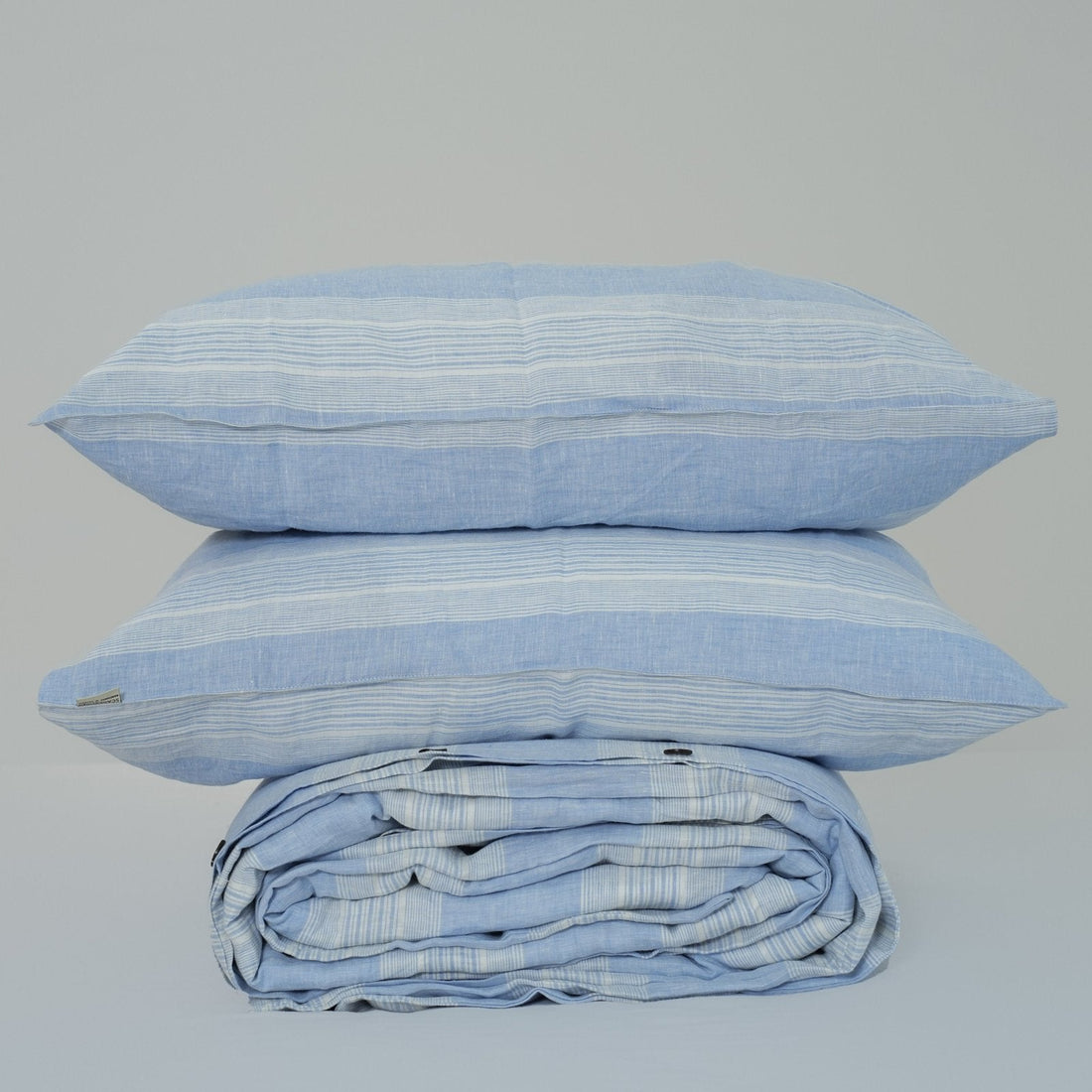 Linen vs Silk Pillowcase: Which Is Better for Hair, Skin and Sleep?