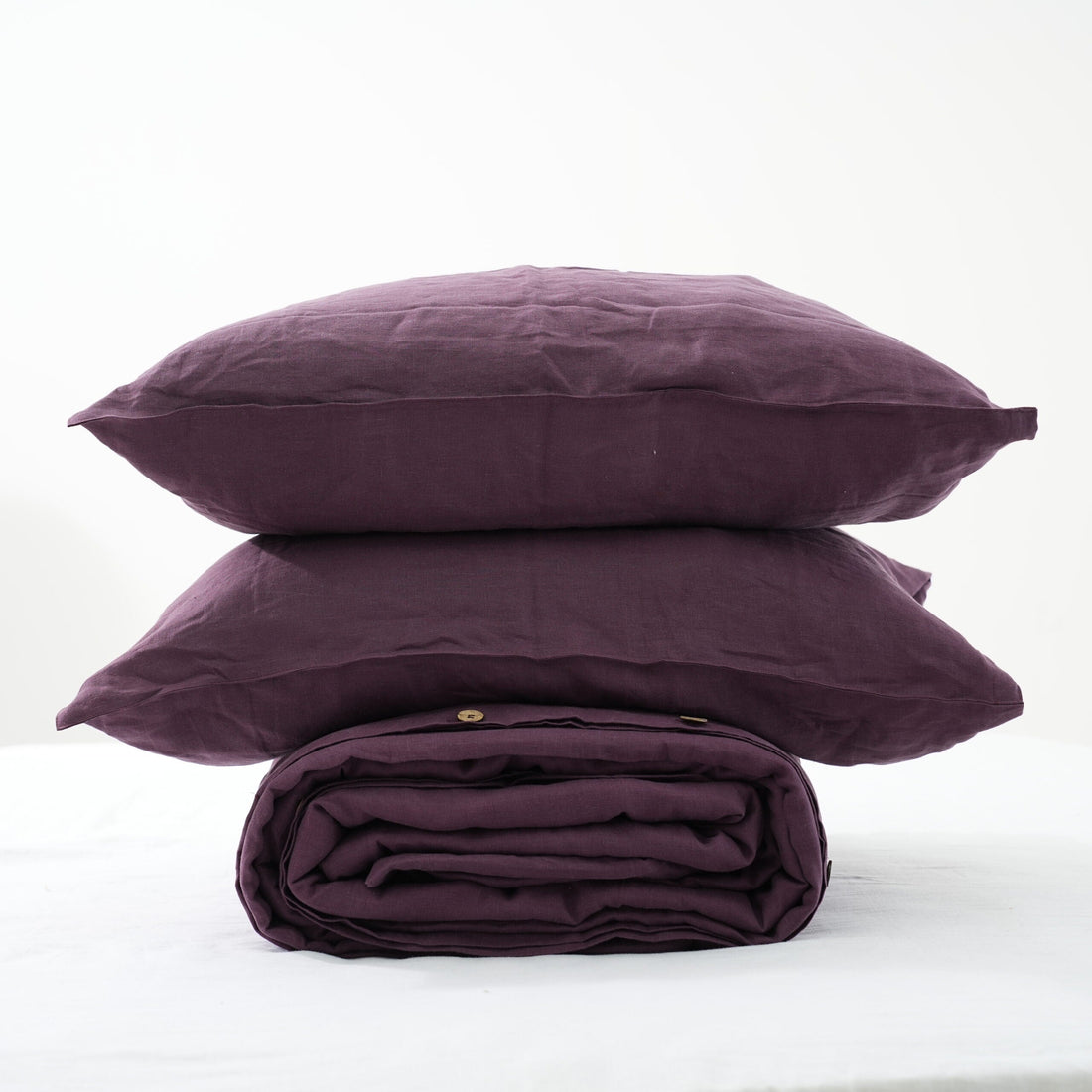 Linen vs Flannelette Sheets: Which Is Better for an Australian Winter?