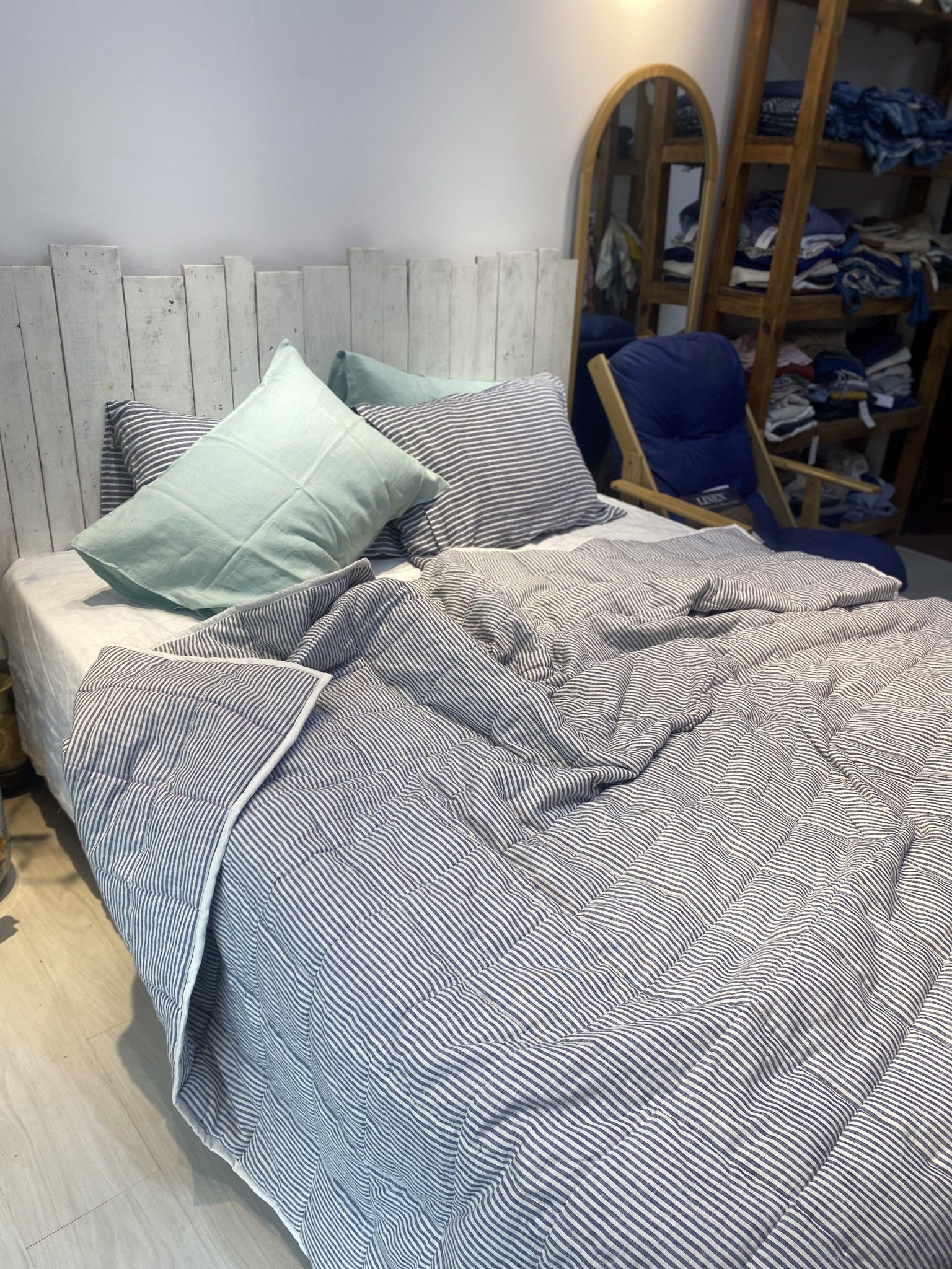 Hand-Quilted French Linen Blanket – Stonewashed Linen Coverlet