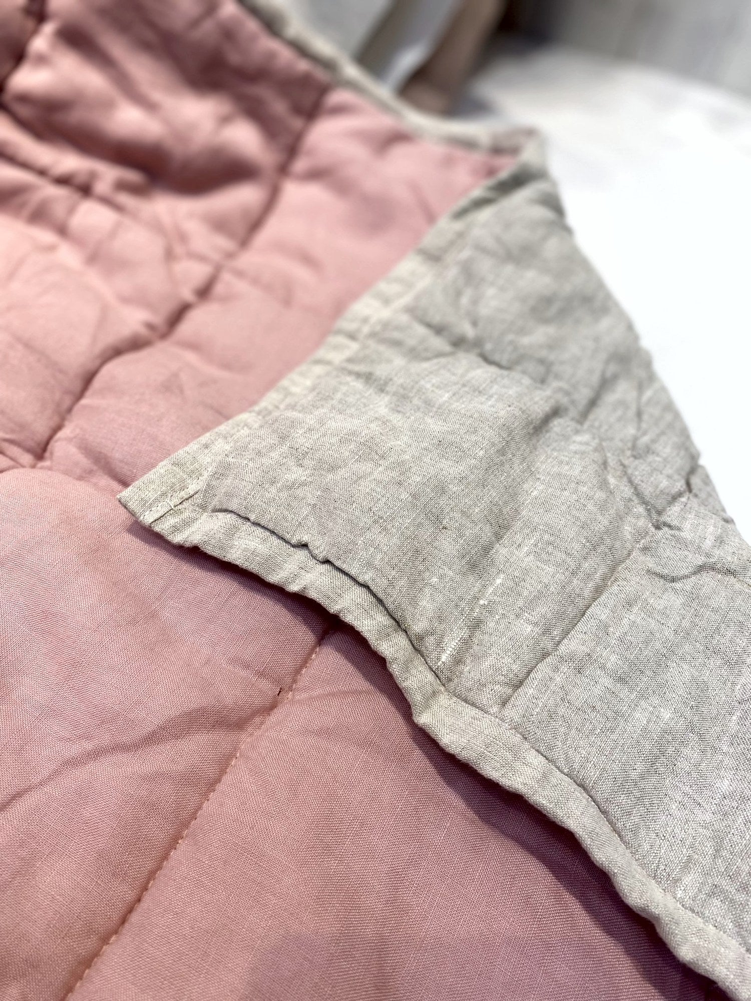 Hand-Quilted French Linen Blanket – Dusty Rose