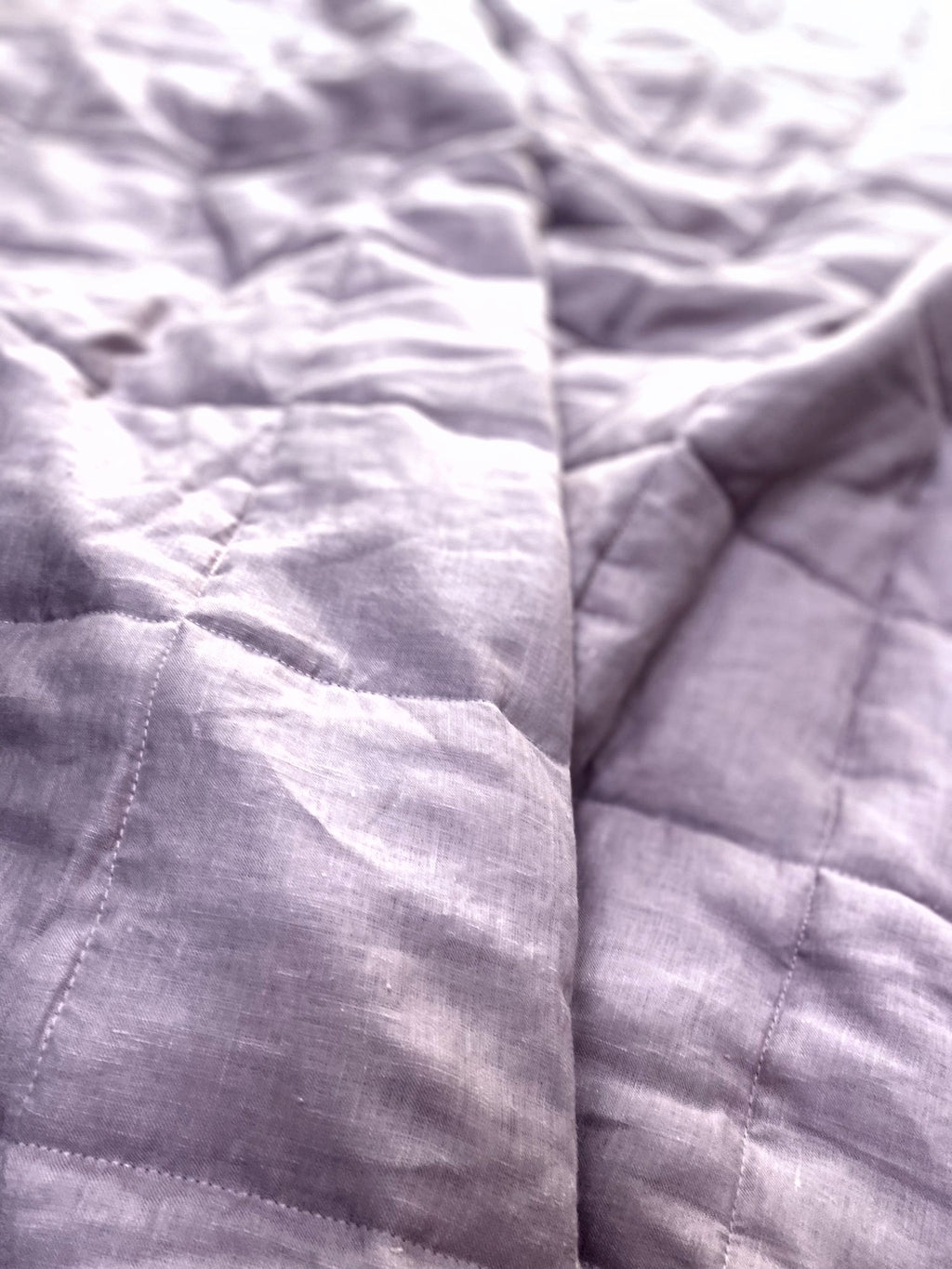 Hand-Quilted French Linen Blanket – Soft Lavender