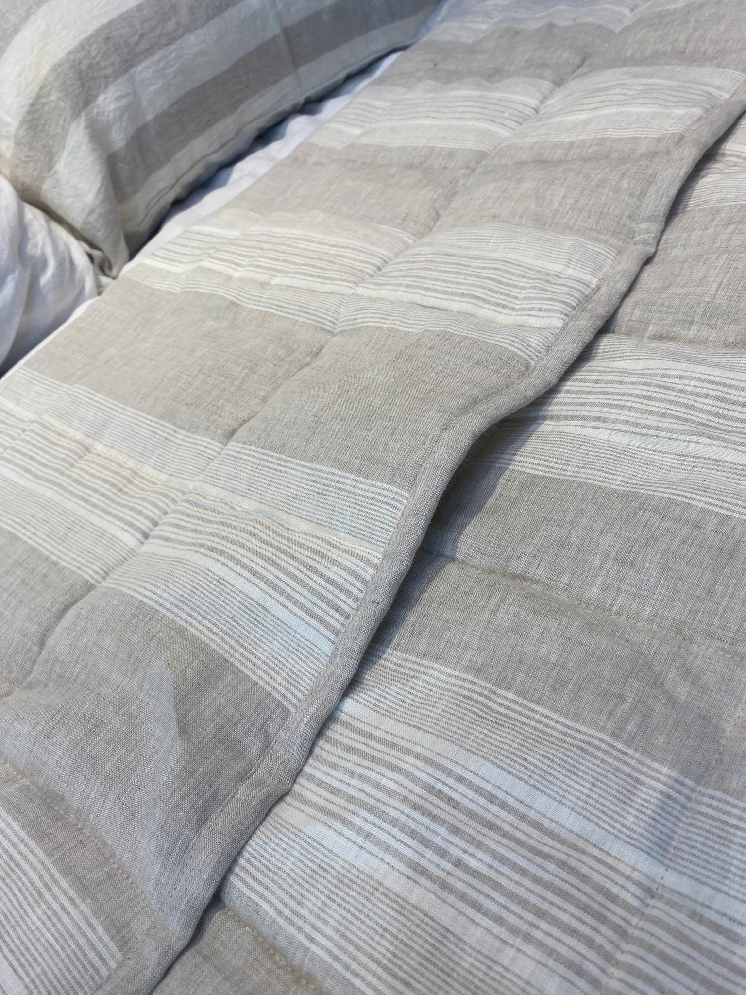 Hand-Quilted French Linen Blanket – Stonewashed Linen Coverlet