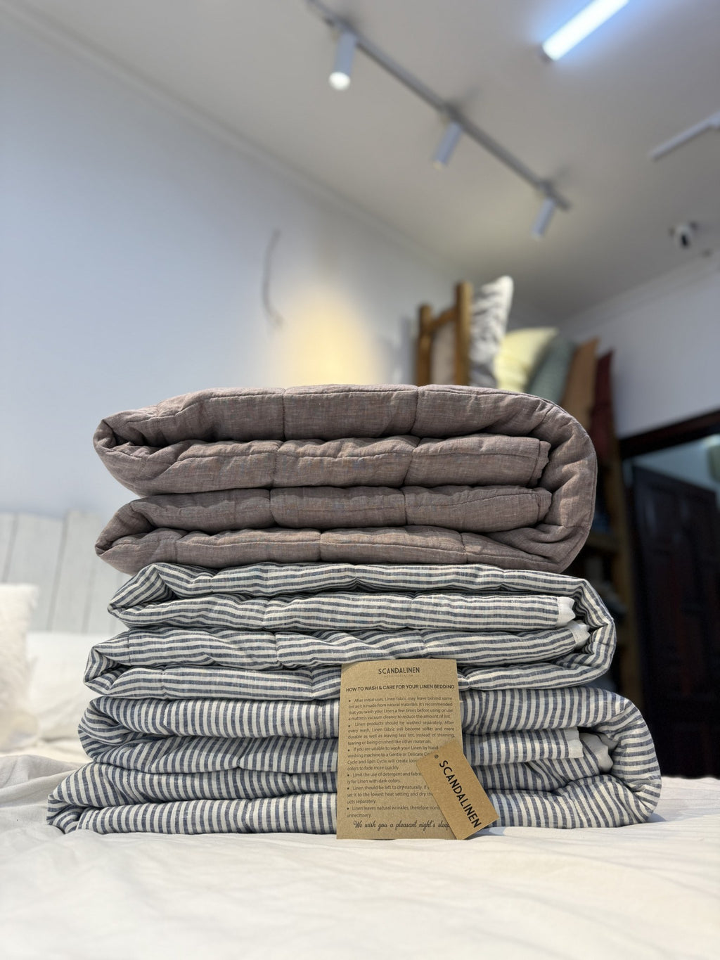 Hand-Quilted French Linen Blanket – Stonewashed Linen Coverlet