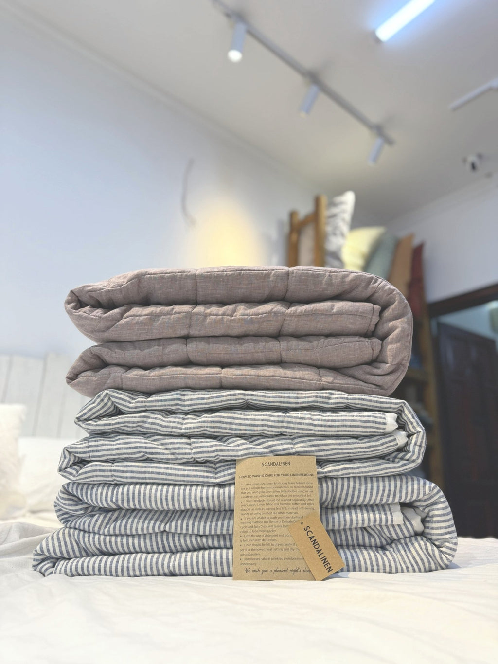 Hand-Quilted French Linen Blanket – Chambray Grey