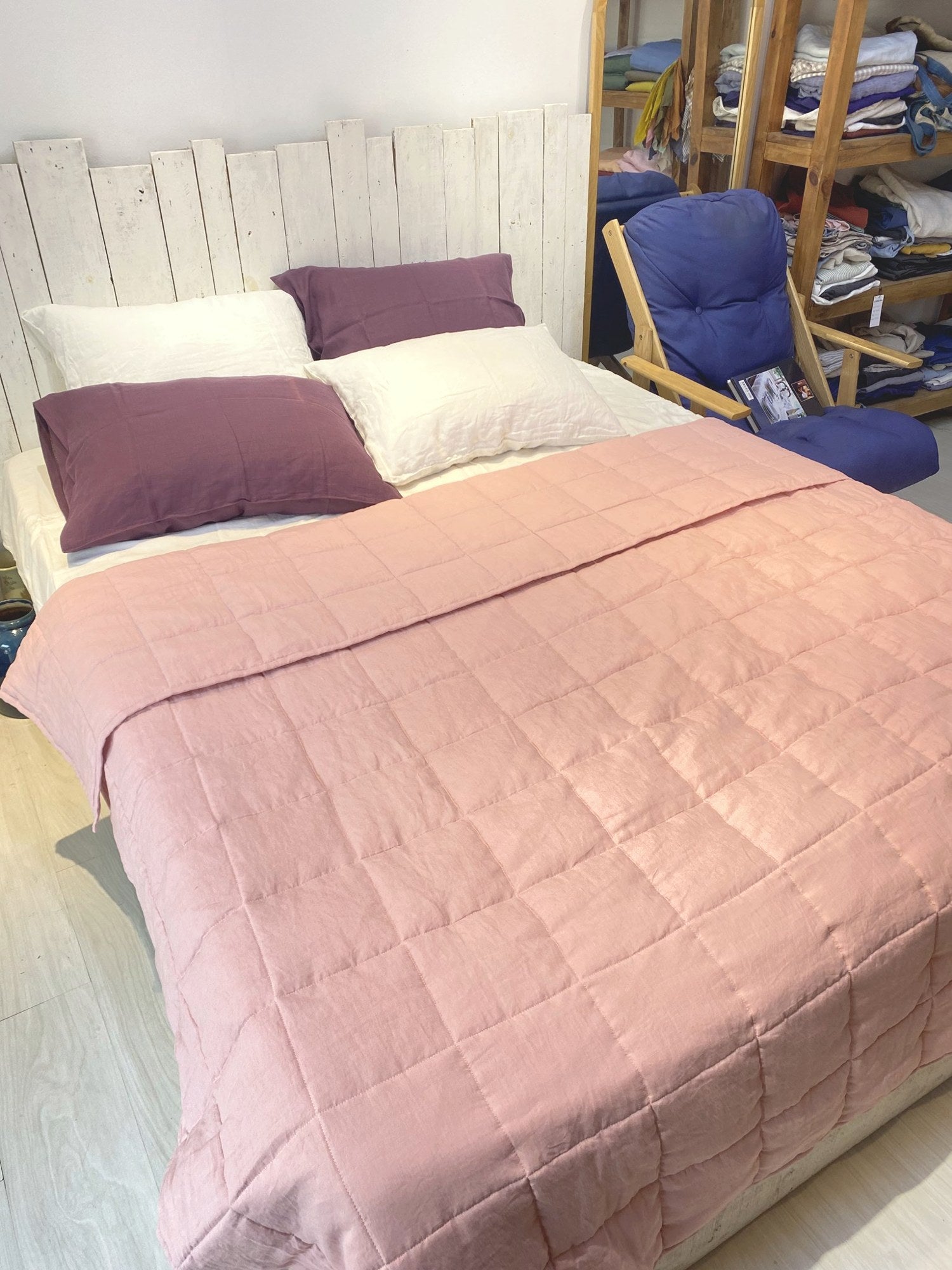Hand-Quilted French Linen Blanket – Dusty Rose