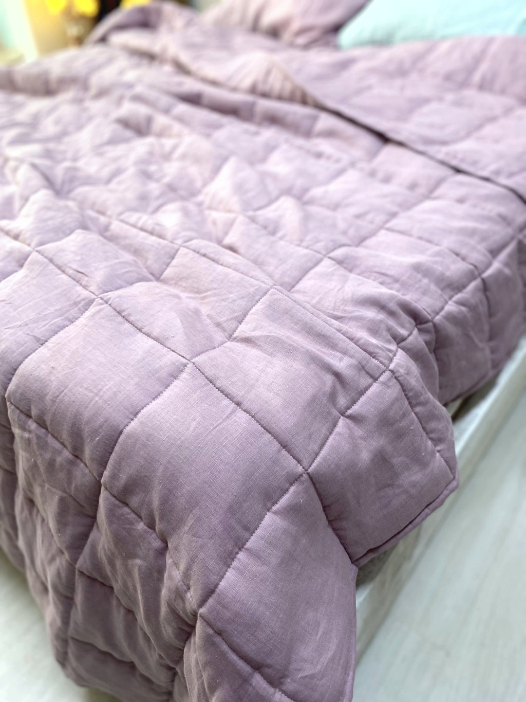 Hand-Quilted French Linen Blanket – Soft Lavender