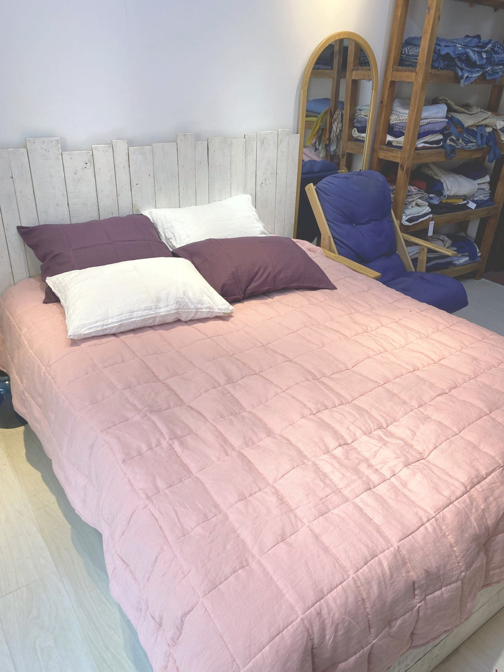 Hand-Quilted French Linen Blanket – Dusty Rose