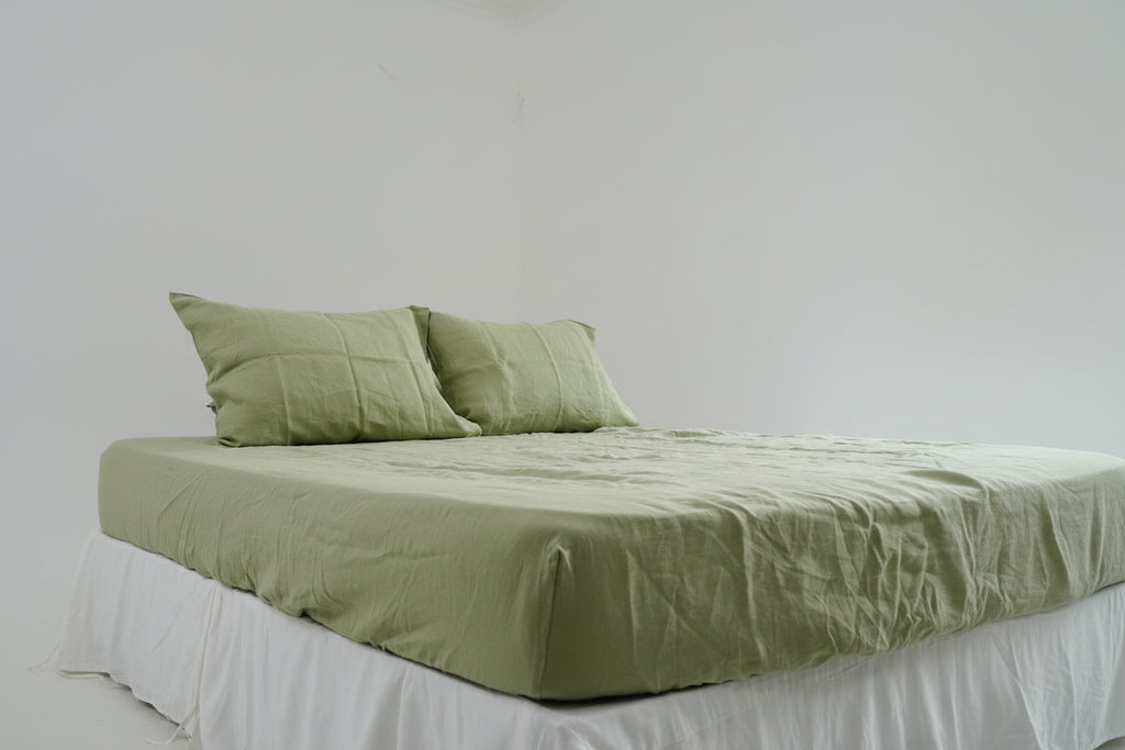 Avocado Green French Linen Fitted Sheet | Premium Linen Bedding