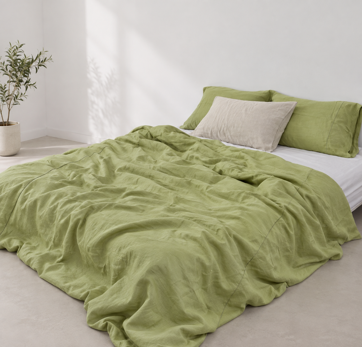 Chartreuse Green Bamboo Linen Duvet Cover Set – 4-Piece | 45% Linen 55% Bamboo Rayon