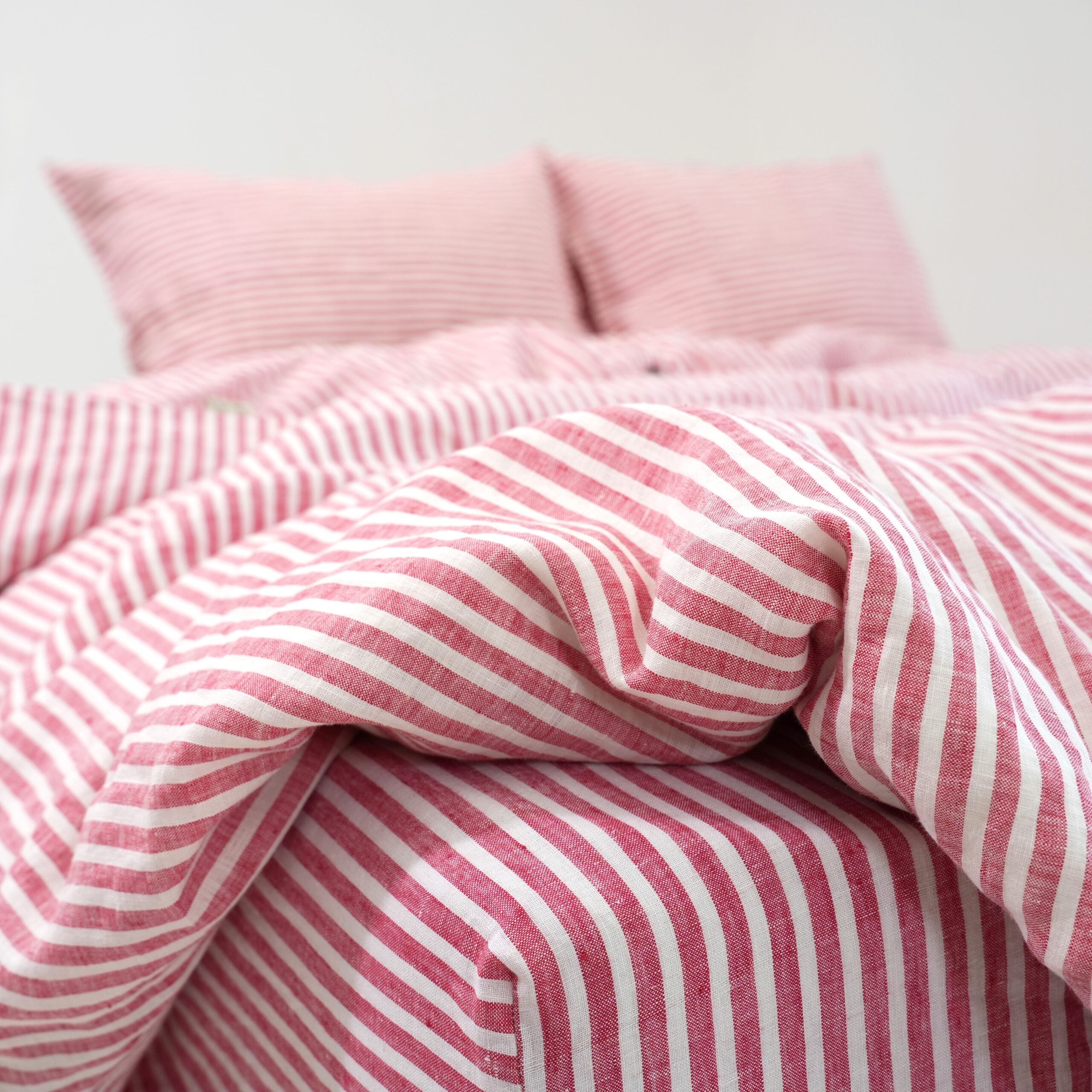 Red Striped French Linen Duvet Cover+2 Pillowcases Set | Yarn-Dyed | Handmade