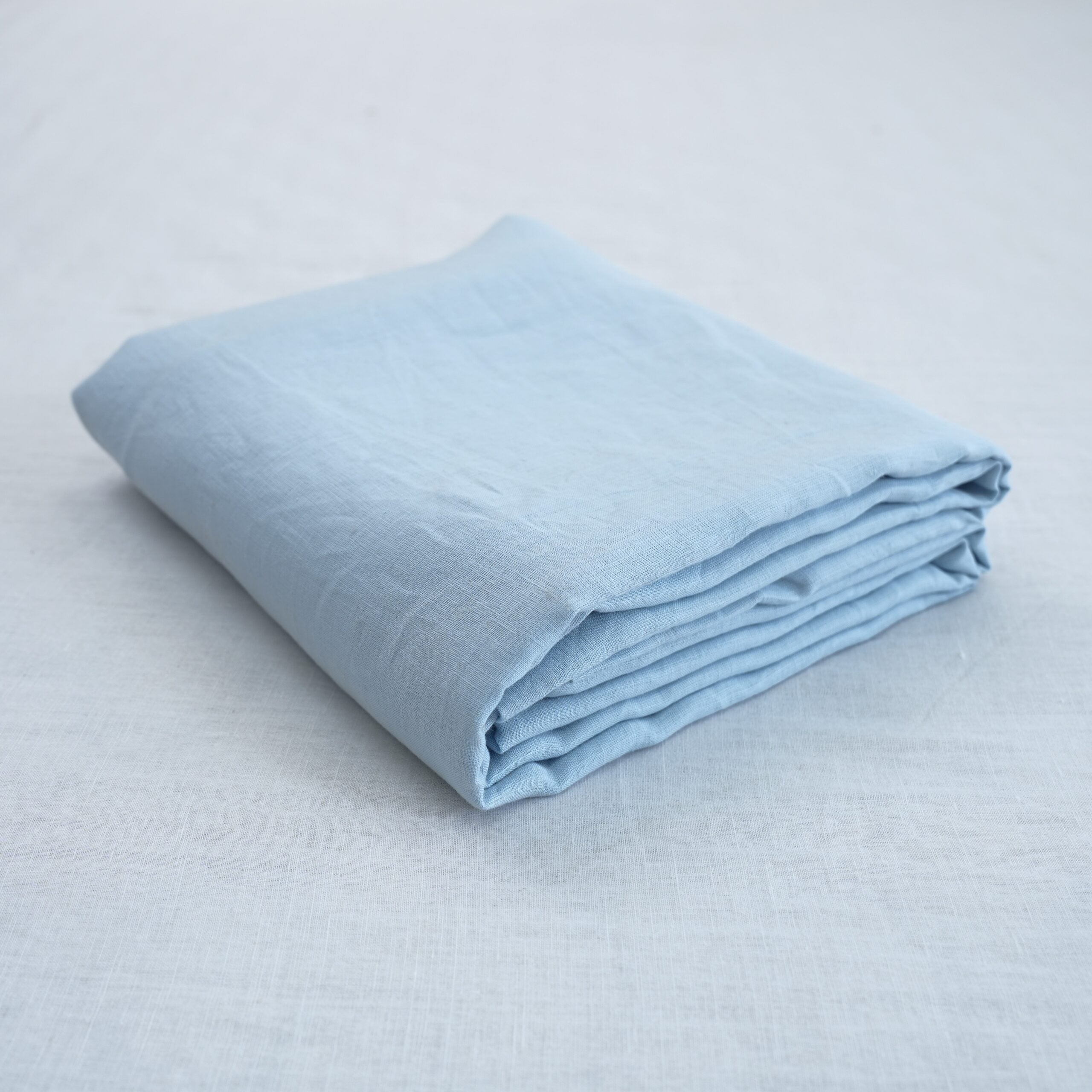 Sky Blue French Linen Fitted Sheet Set - Deep Pocket with 2 Pillowcases