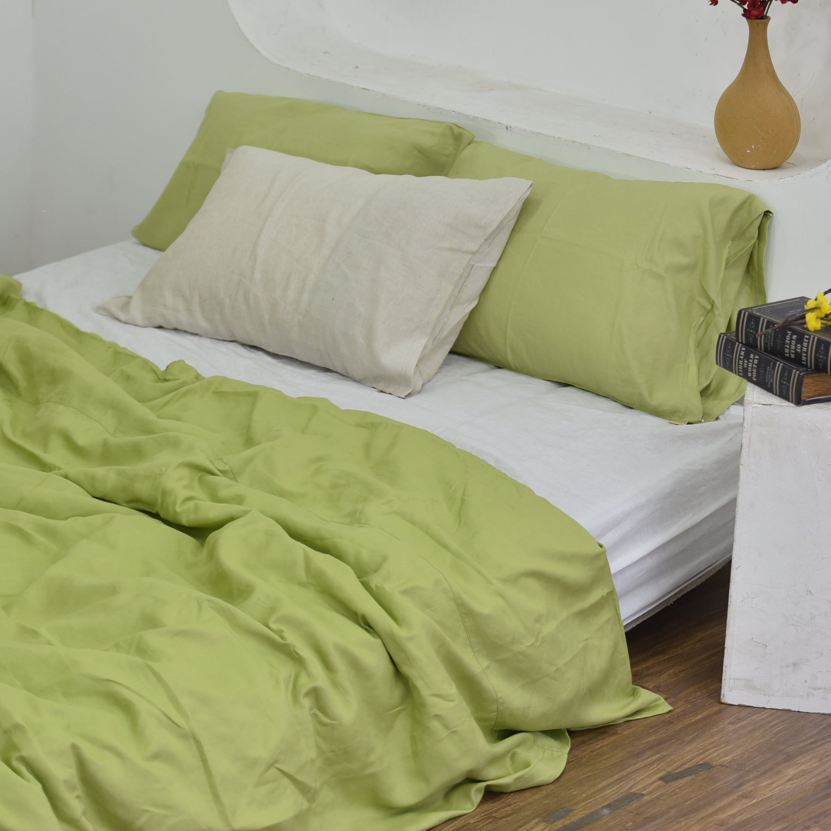Chartreuse Bamboo Linen Duvet Cover Set – 4-Piece | 45% Linen 55% Bamboo Rayon
