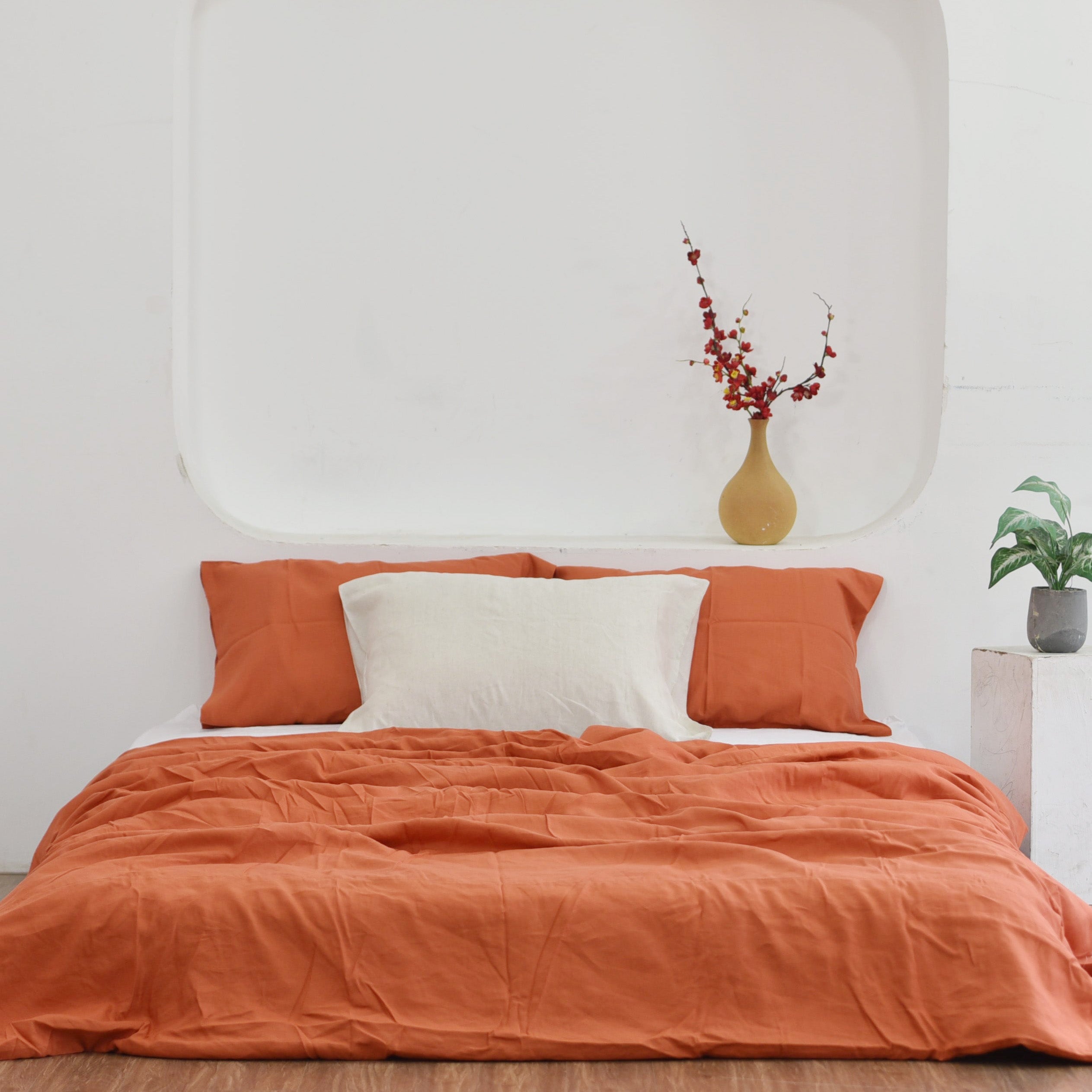 Squash Orange Bamboo Linen Duvet Cover Set – 4-Piece | 45% Linen 55% Bamboo Rayon