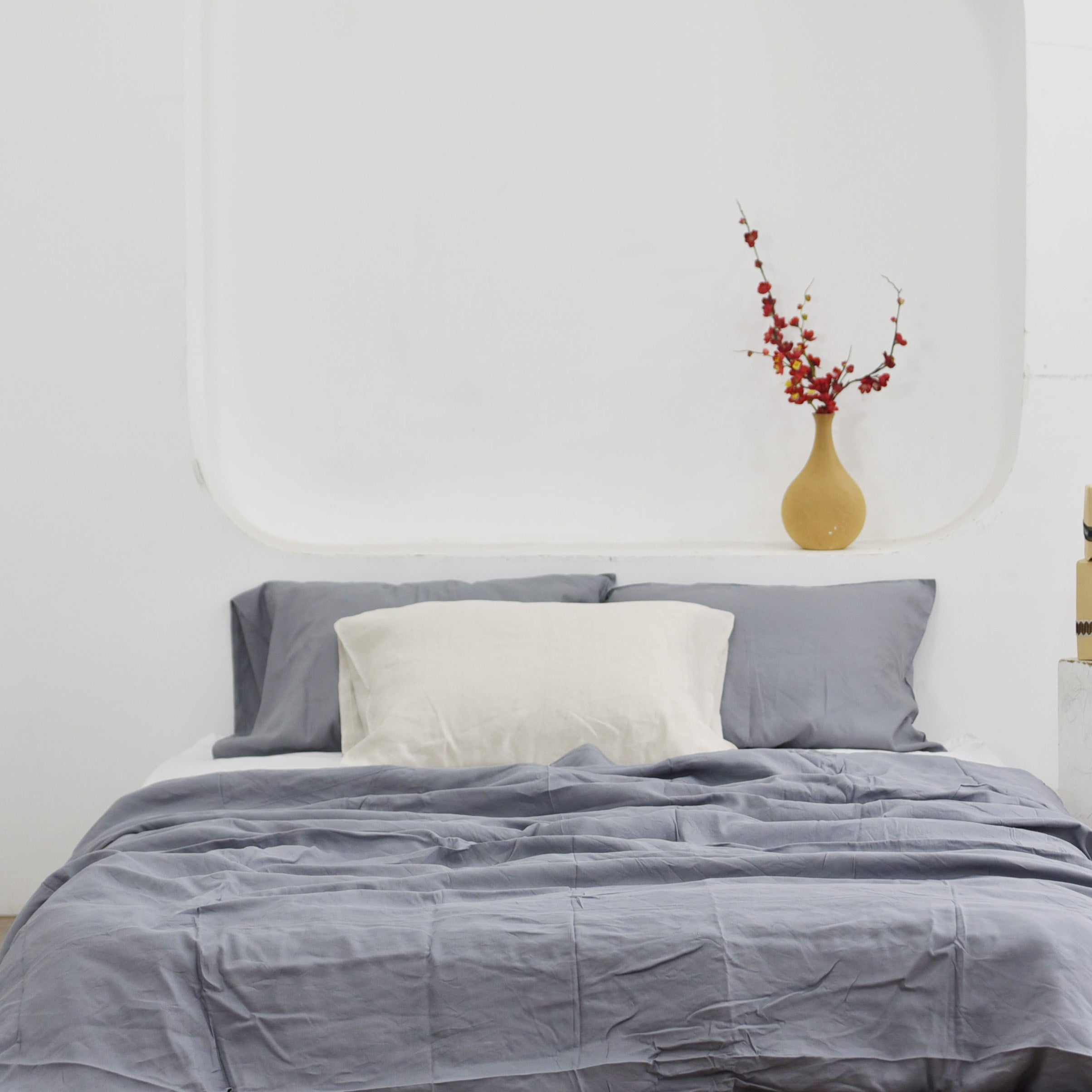 Denim Blue Bamboo Linen Duvet Cover Set – 4-Piece Bed Linen | 45% Linen 55% Bamboo Rayon | 165 GSM