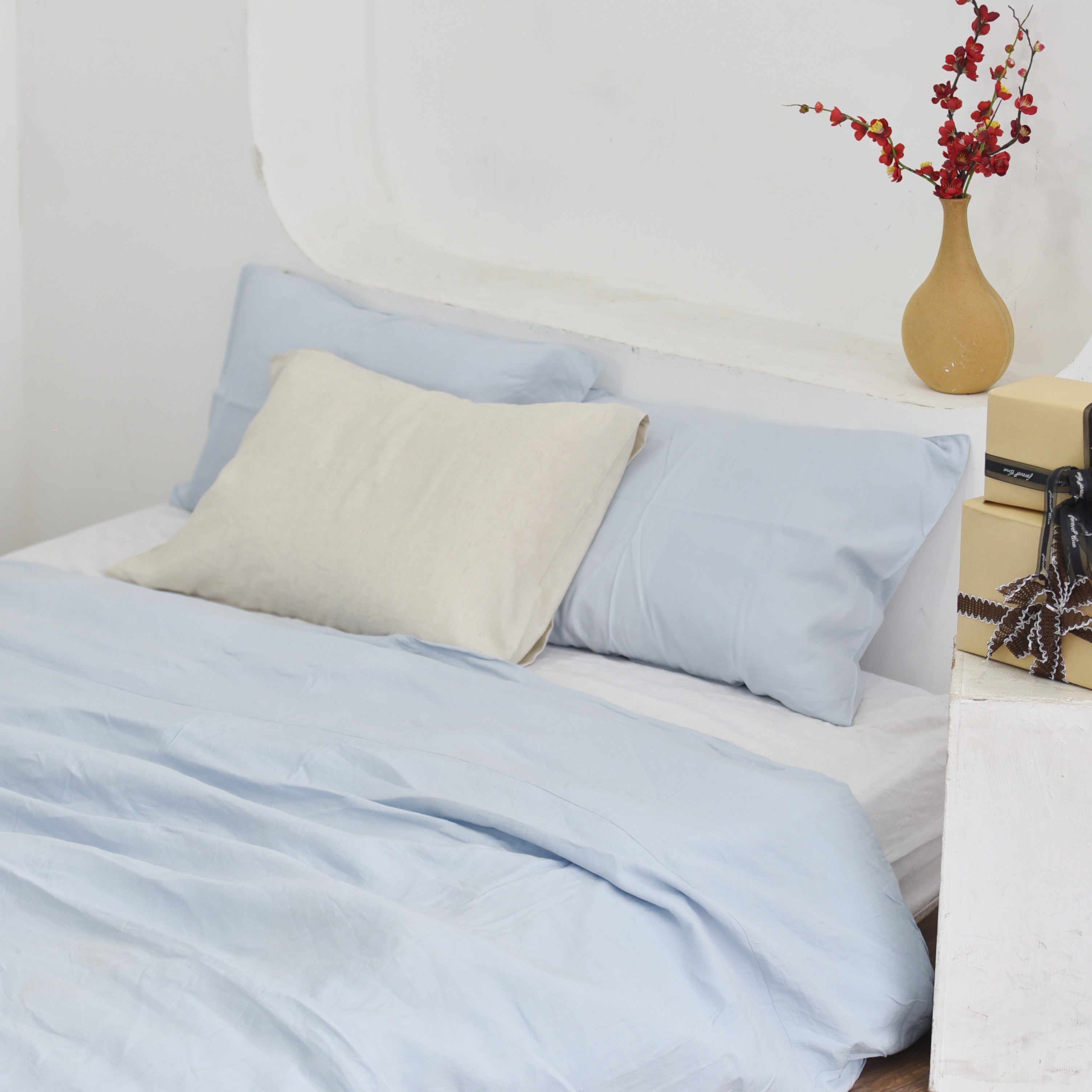 Pale Pink Bamboo Linen Duvet Cover Set – 4-Piece Bed Linen | 45% Linen 55% Bamboo Rayon | 165 GSM