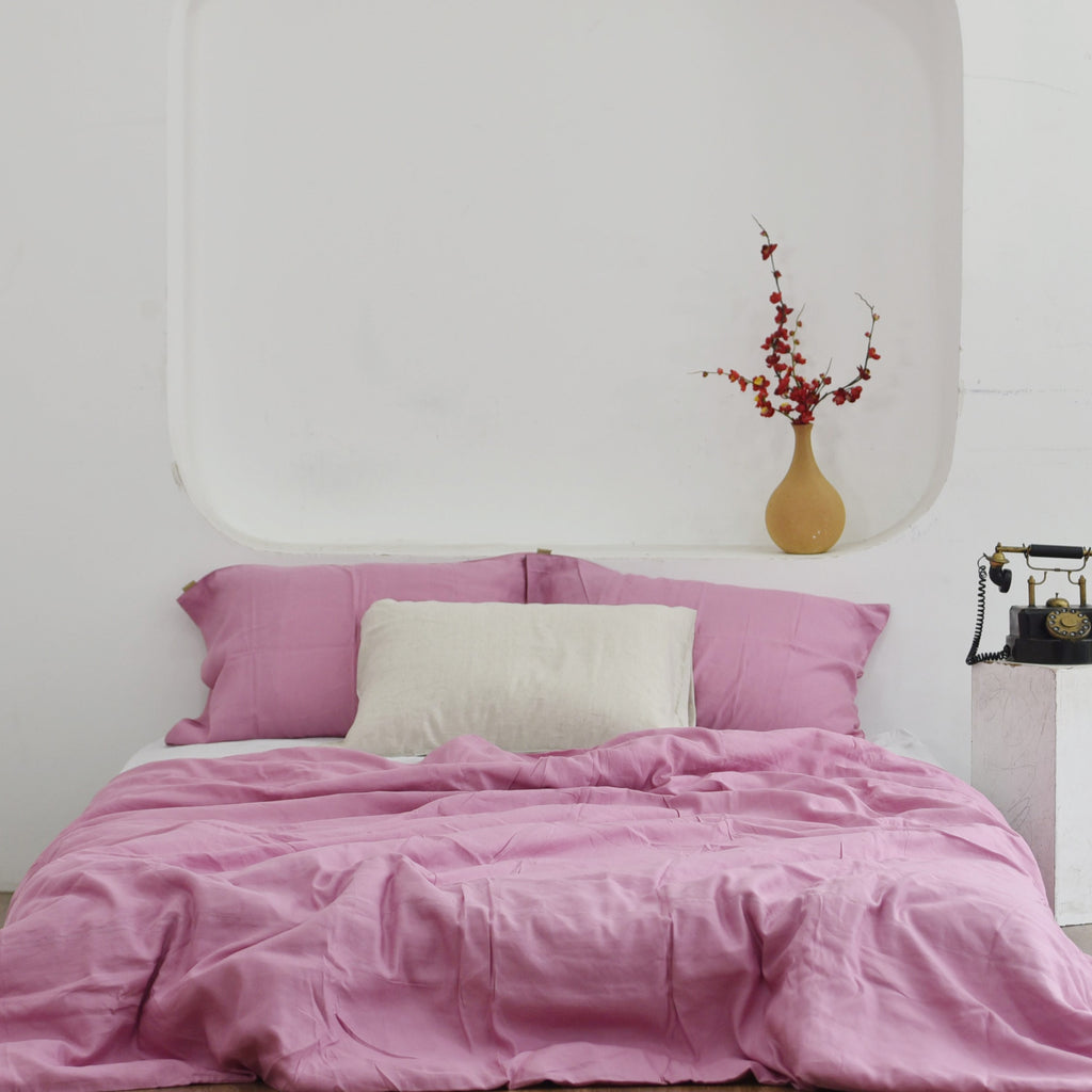Taffy Pink Bamboo Linen Duvet Cover Set – 4-Piece Bed Linen | 45% Linen 55% Bamboo Rayon | 165 GSM
