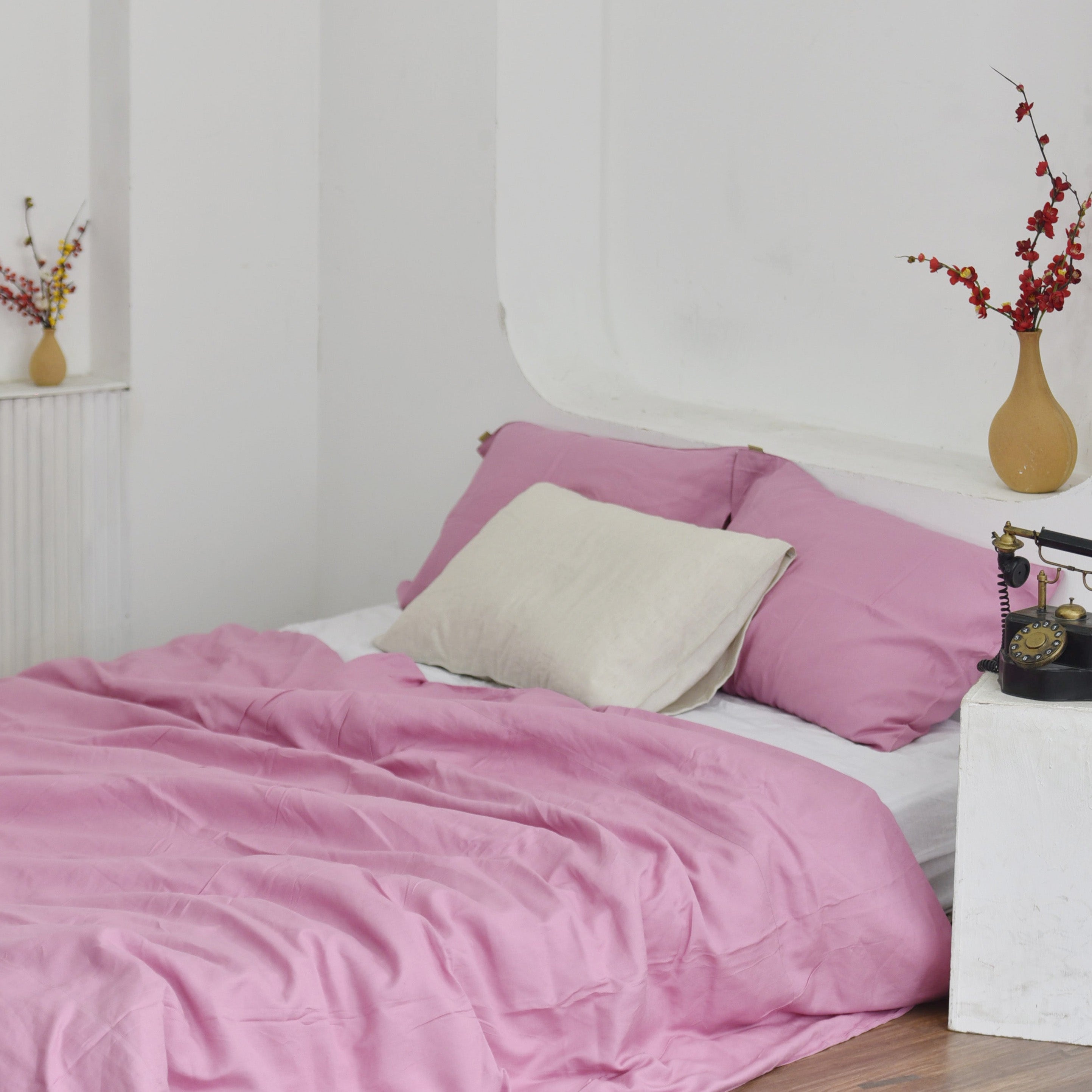 Taffy Pink Bamboo Linen Duvet Cover Set – 4-Piece Bed Linen | 45% Linen 55% Bamboo Rayon | 165 GSM