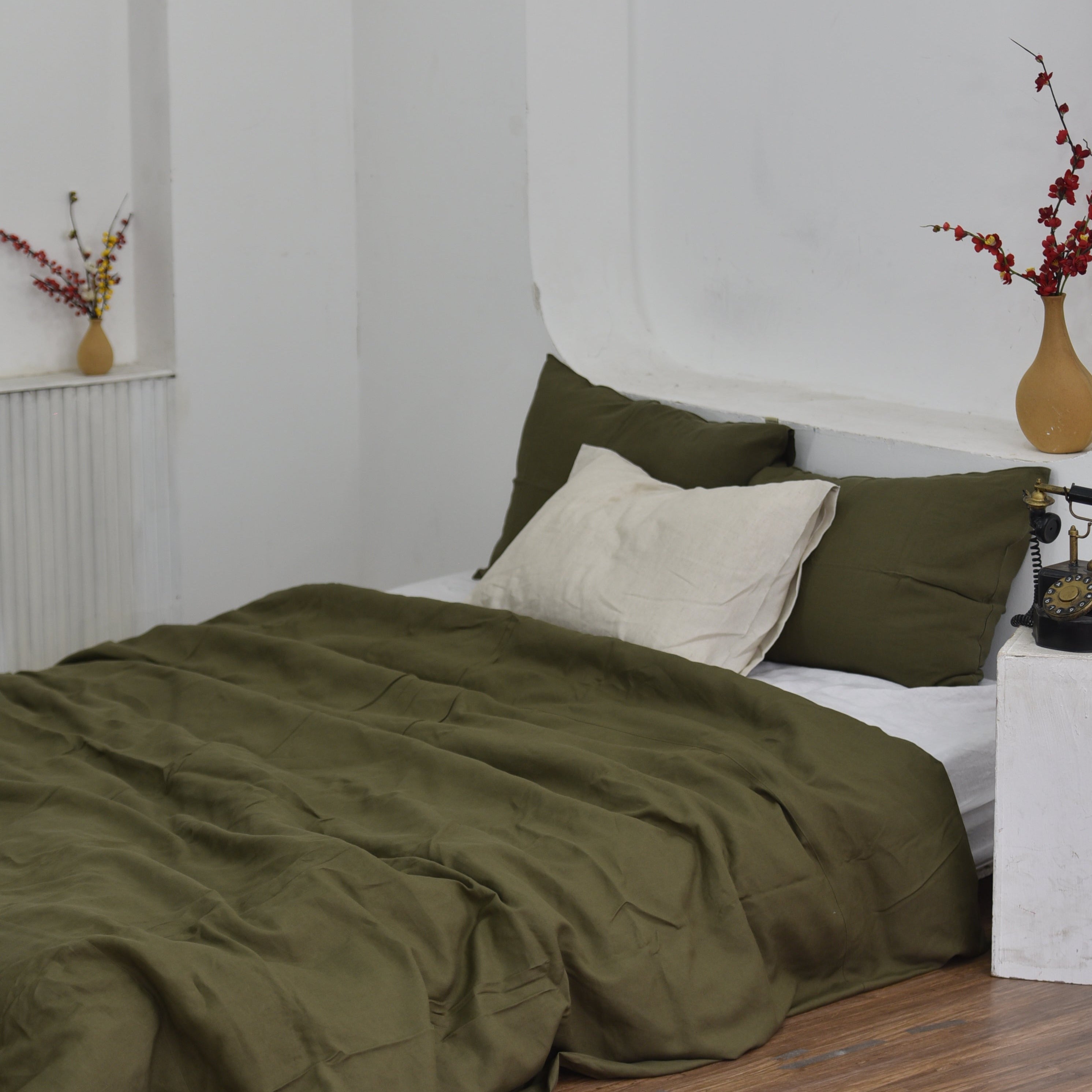 Seaweed Green Bamboo Linen Duvet Cover Set – 4-Piece | 45% Linen 55% Bamboo Rayon