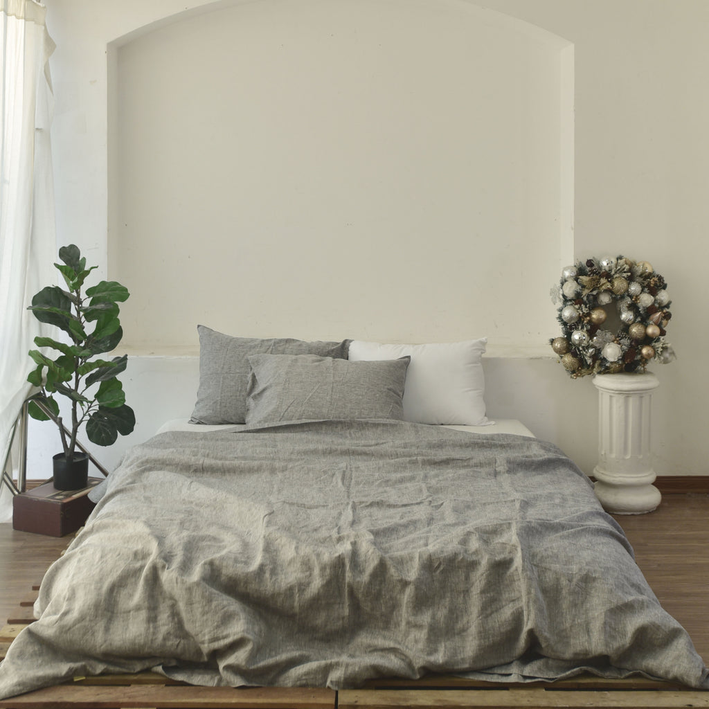Gray French Linen 4-Piece Duvet Cover Set | Yarn-Dyed | Handmade