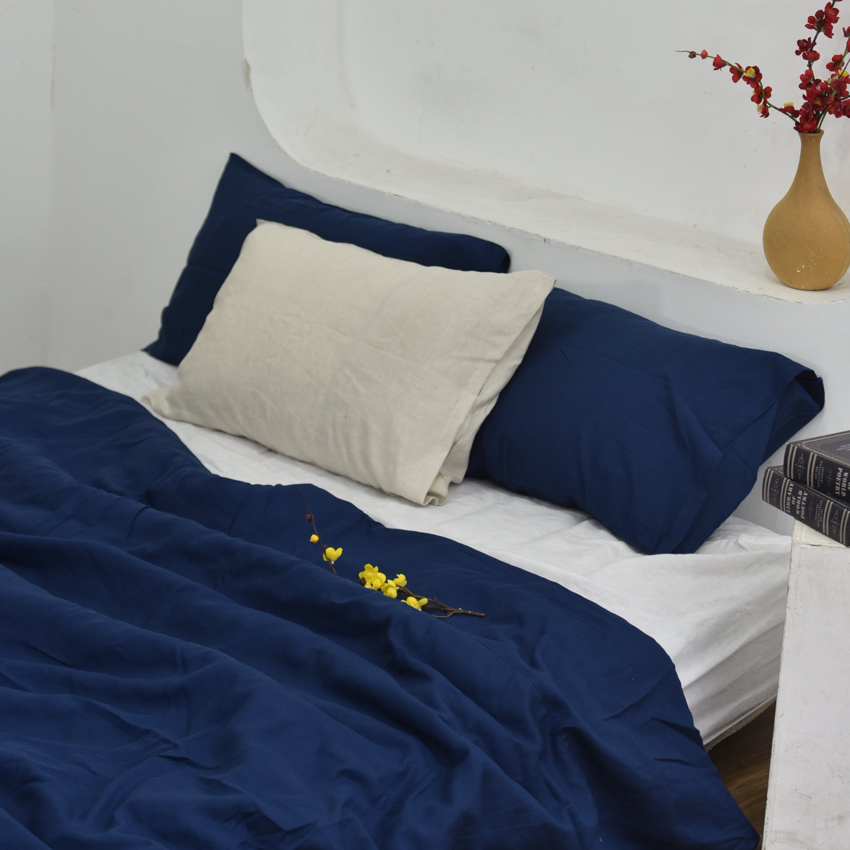 Berry Bamboo Linen Duvet Cover Set – 4-Piece | 45% Linen 55% Bamboo Rayon