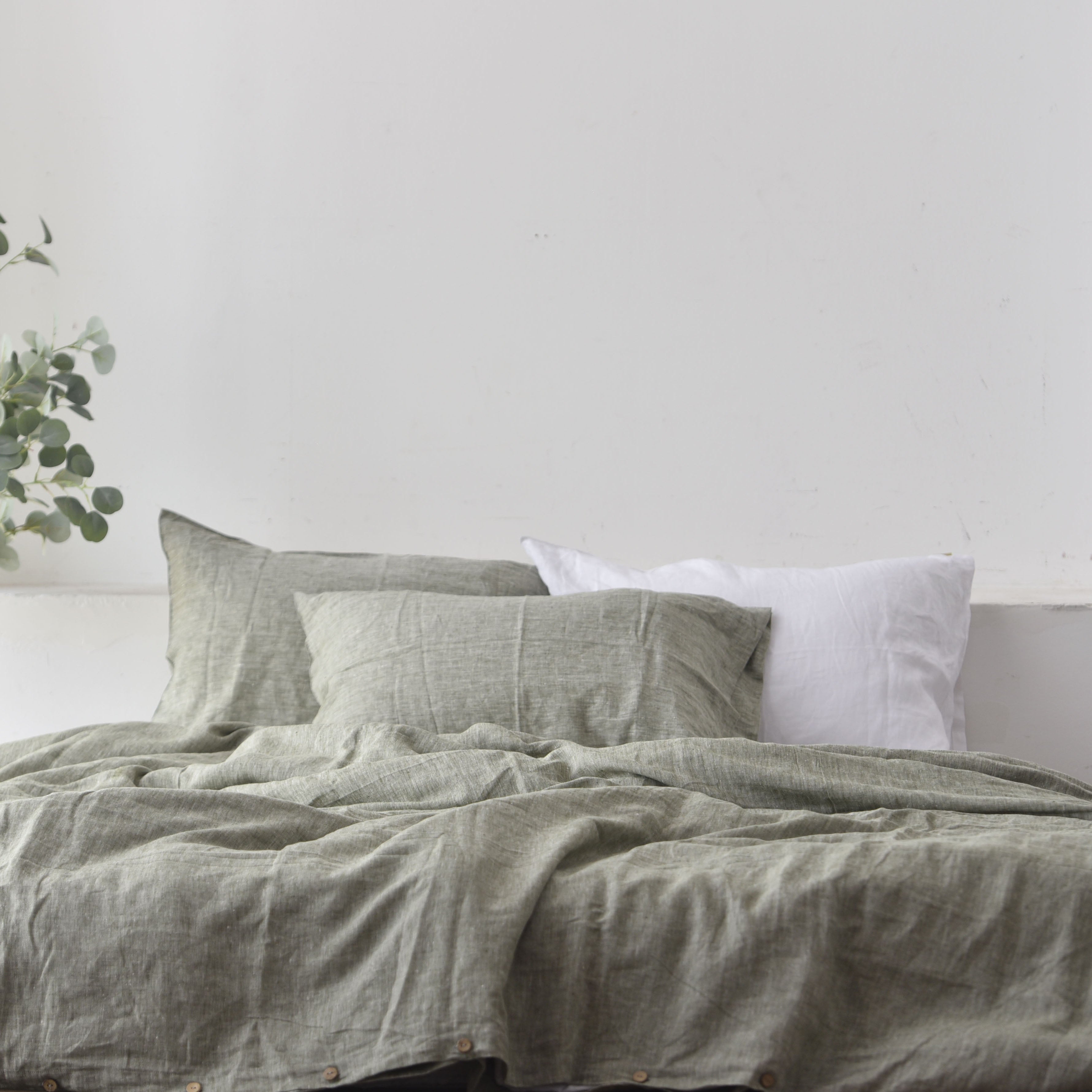 Asparagus French Linen Duvet Cover | Premium Bedding