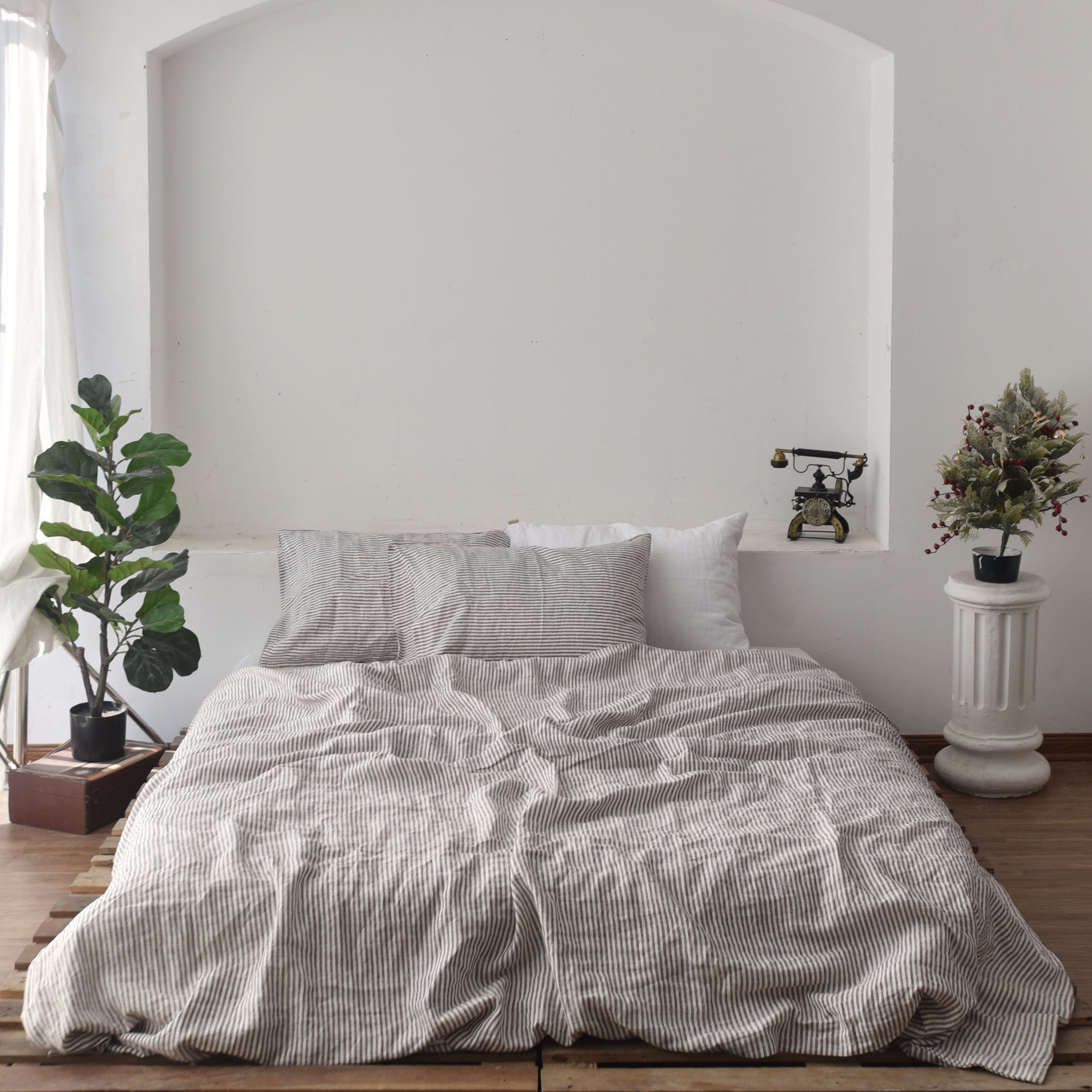 Striped Coffee French Linen Duvet Cover Set - Yarn-Dyed 4-Piece