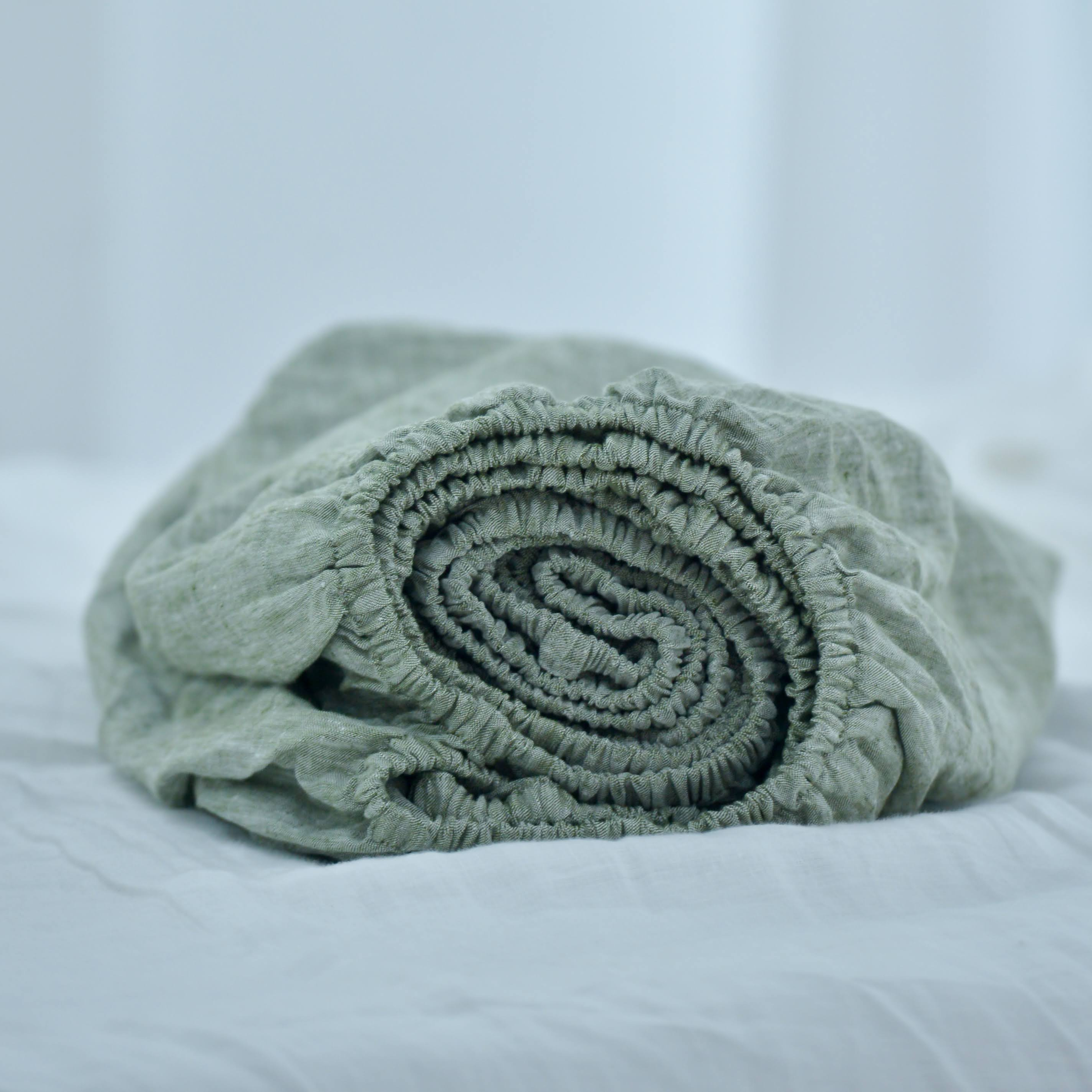 Asparagus Green French Linen Fitted Sheet - Yarn-Dyed Deep Pocket