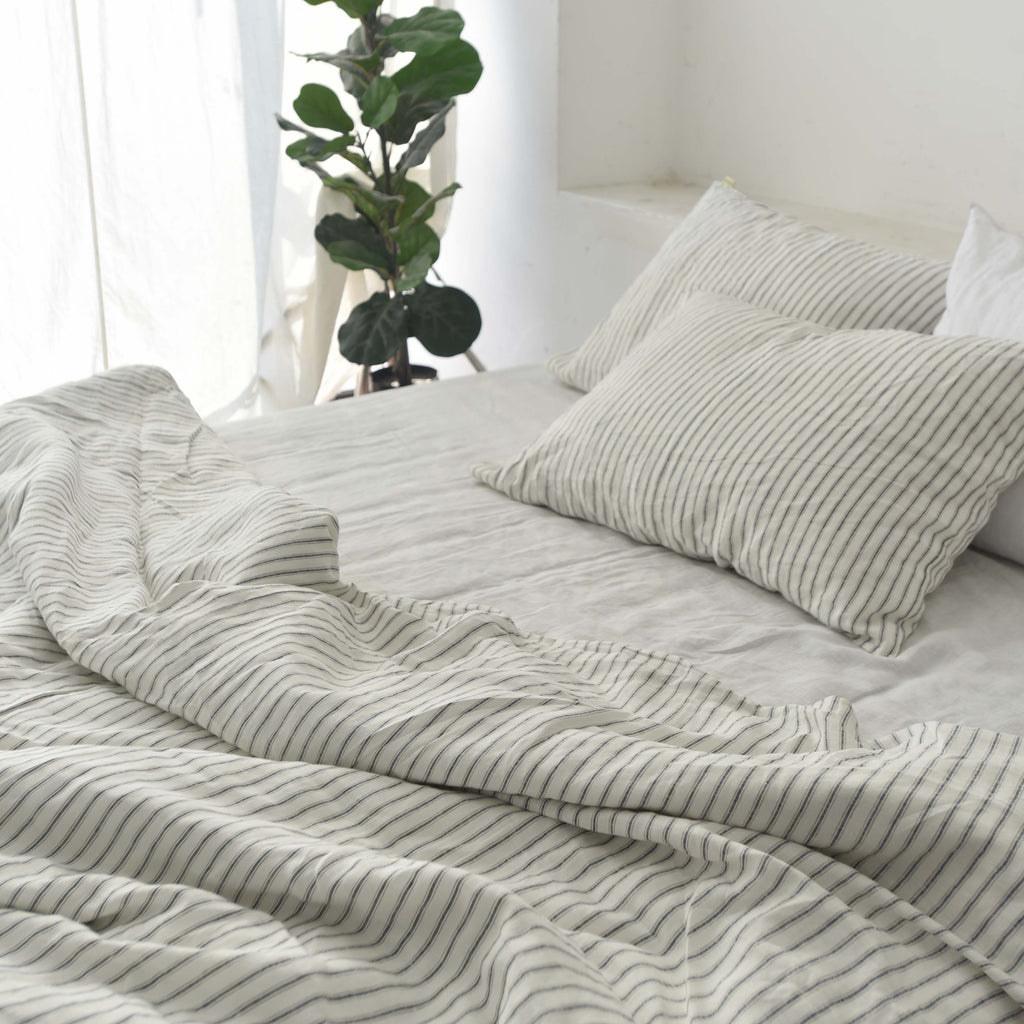 Striped Ivory French Linen Duvet Cover Set - Yarn-Dyed 4-Piece