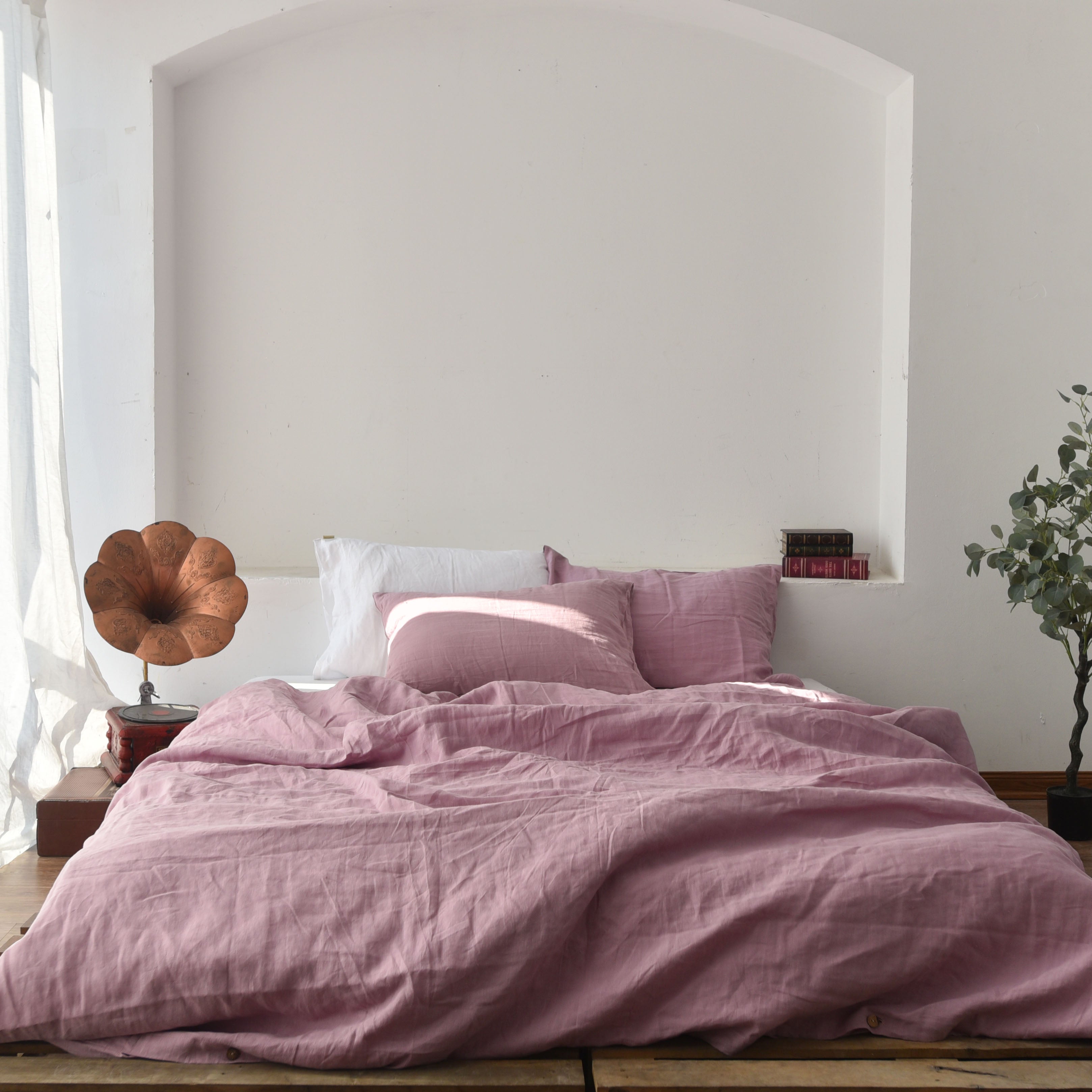 Purple French Linen Duvet Cover Set - Soft & Breathable 4-Piece