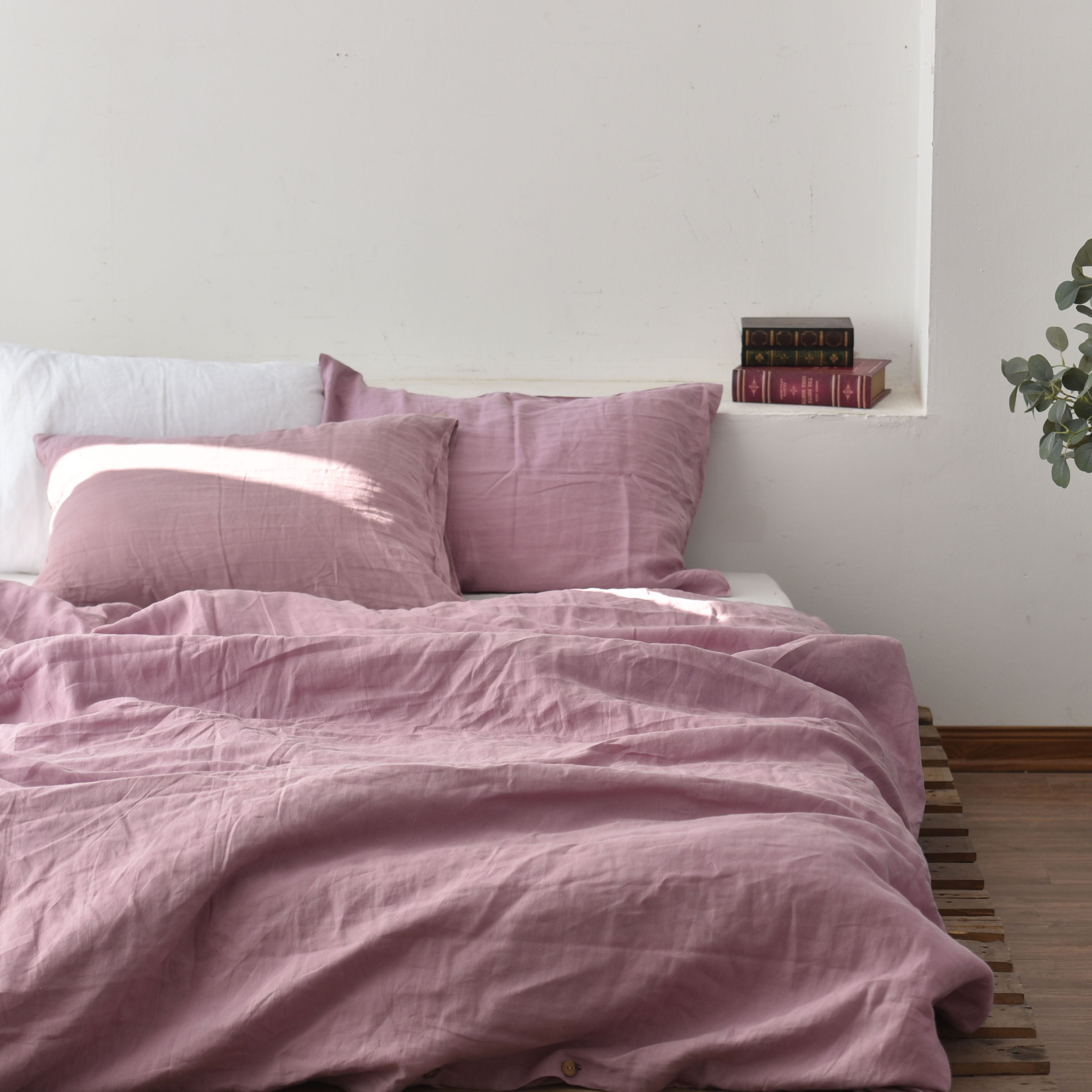 Purple French Linen Duvet Cover Set - Soft & Breathable 4-Piece