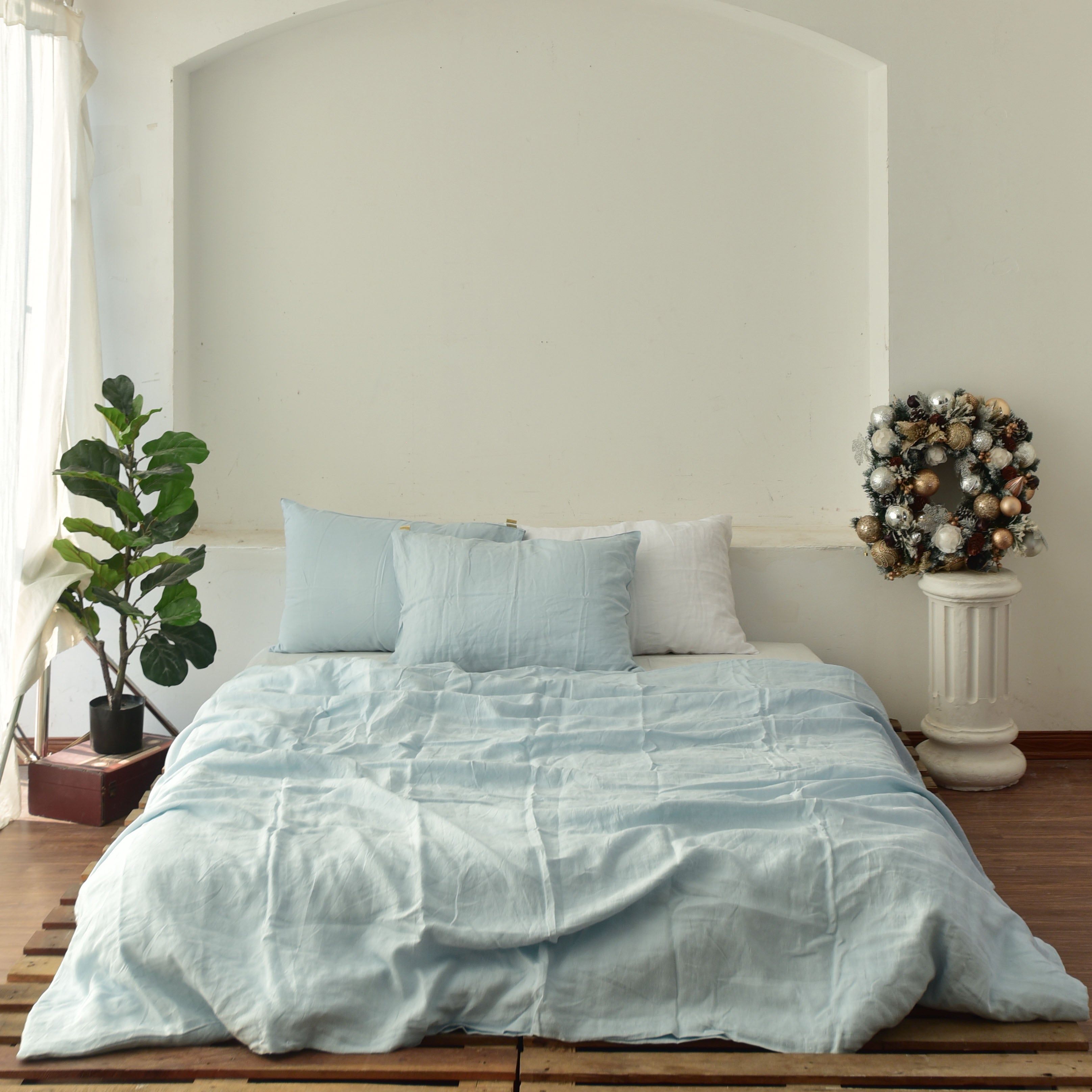 Sky Blue French Linen Duvet Cover Set - Soft & Breathable 4-Piece
