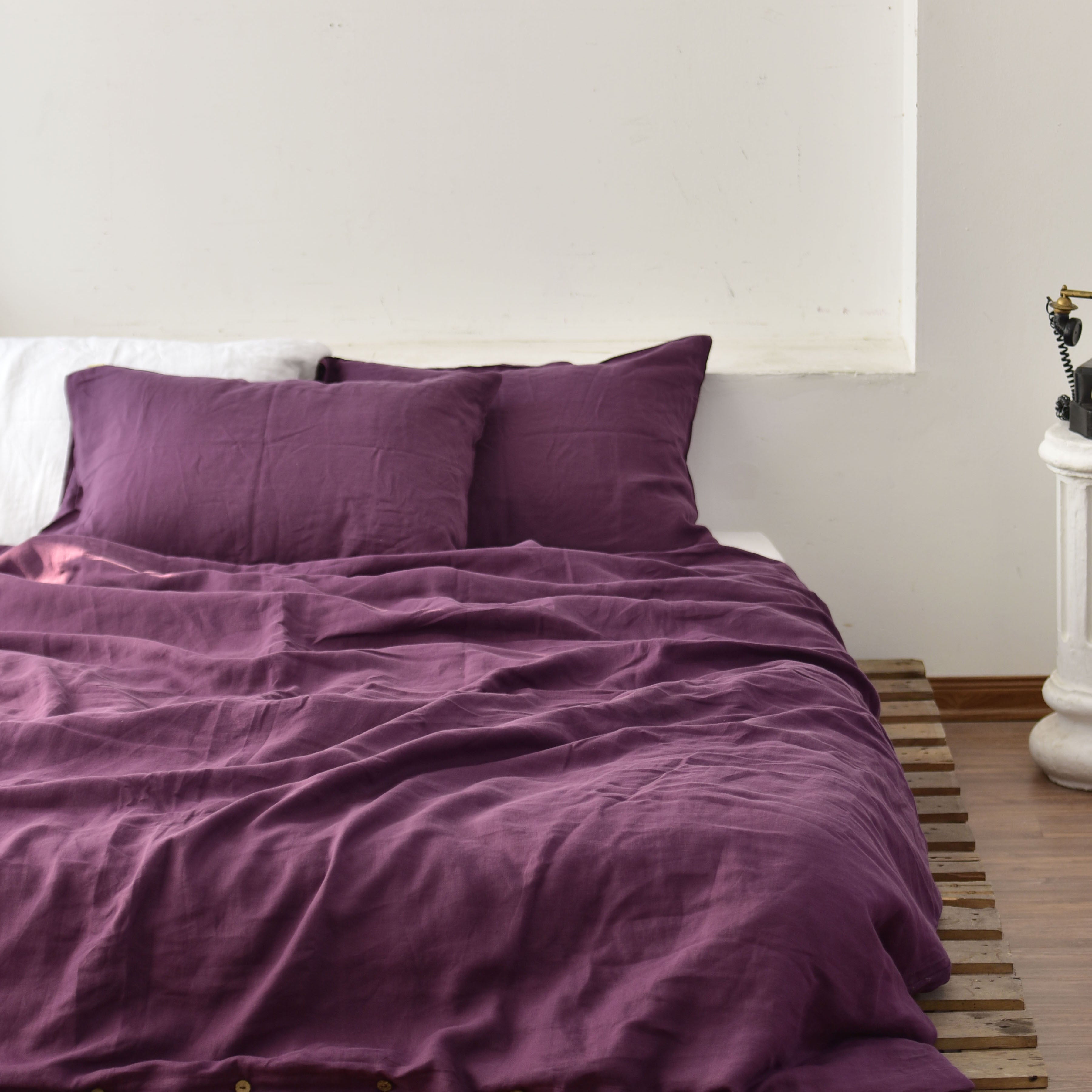 Violet Purple French Linen Duvet Cover Set - Soft & Breathable 4-Piece