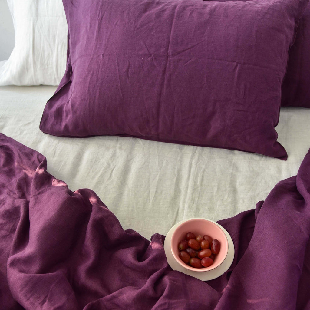 Violet Purple French Linen Duvet Cover Set - Soft & Breathable 4-Piece