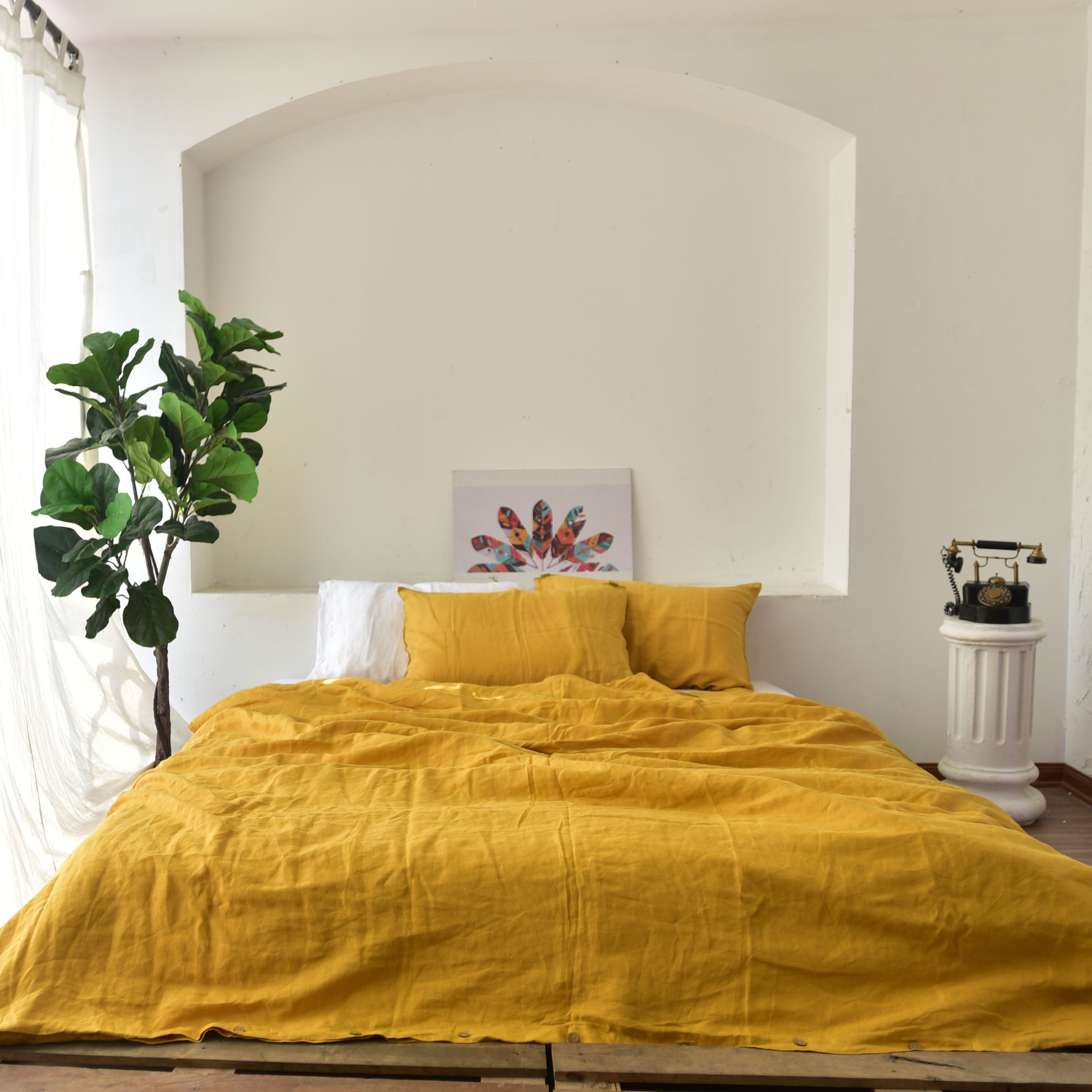 Yellow French Linen Duvet Cover Set - Soft & Breathable 4-Piece